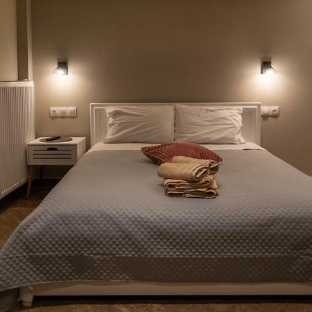 Maltezos Rooms Méthana Extérieur photo
